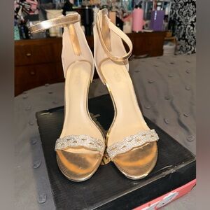 Charoleete Russe Rose Gold Open Toe Sparkle Heels Size 9